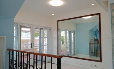 NICE HOUSE FOR RENT IN CHATEAUX DE PARIS SOUTH FORBES