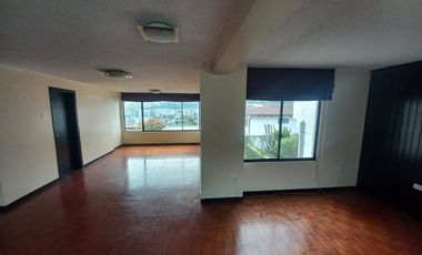AMPLIA CASA A LA VENTA SECTOR EL BATAN ALTO, PARQUE METROPOLITANO.