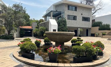Excelente Residencia en Condominio Horizontal de Solo 4 Casas en El Pedregal