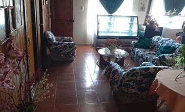 Casa con amplio patio en zona central de Traiguen