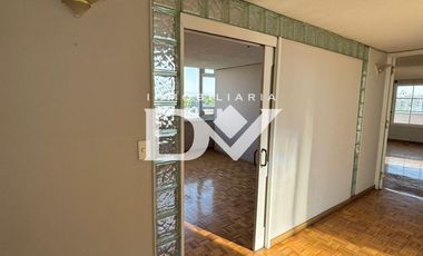 OFICINA EN RENTA EN LA PAZ PARA 6 PERSONAS