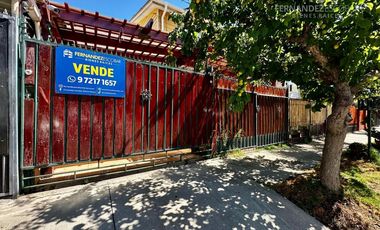 LOS ANDES - VENDE CASA DOS PISOS 3D 1B 1E - JARDINES DE LOS ANDES III
