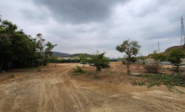 VENTA TERRENO 1094 MTS, LA JOYA   ETAPA TIARA,  USO DE SUELO COMERCIAL