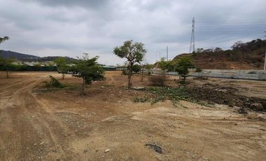 VENTA TERRENO 1094 MTS, LA JOYA   ETAPA TIARA,  USO DE SUELO COMERCIAL