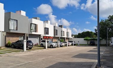 Casa en venta en Maderos Residencial Cancun