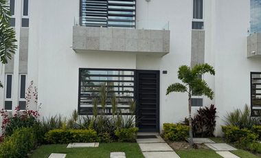 Hermosa casa en renta en Altavela.