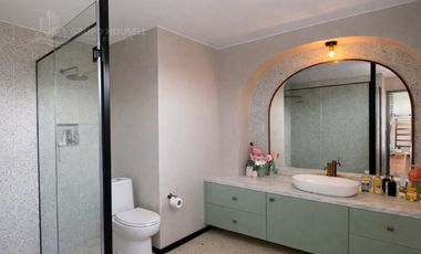 VENDO HERMOSO DUPLEX EN CHACARILLA DEL ESTANQUE
