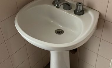 Monoambiente En Calle 8 Y 58 De La Plata, Buenos Aires