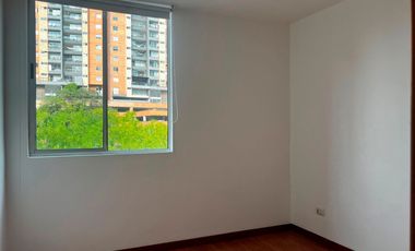 47417 Apartamento en Arriendo Cumbres