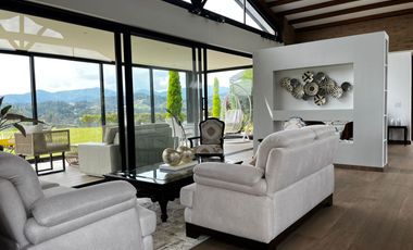 47420 Casa en Venta El Retiro