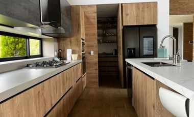 47420 Casa en Venta El Retiro