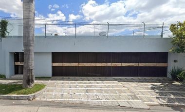 Casa en Venta en Loma Bonita en Zapopan, Jalisco