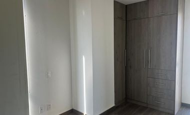 Se renta departamento atras de la plaza comercial Cosmopol