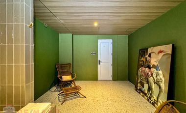 🍁 For Sale: 4-Bedroom Unit in Avignon Tower, Makati City