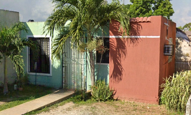 CASA EN RECUPERACIÓN BANCARIA EN C29 239 FLAMBOYANES VALLADOLID, YUCATAN.