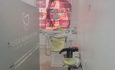En venta consultorio dental full equipado en Mix Center, Av. Leon Febres Cordero