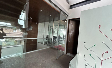 Renta de Oficinas en Jardines del Bosque, Guadalajara en Excelente Precio.