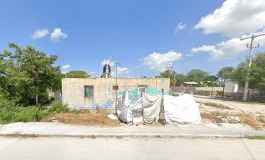 CASA EN RECUPERACIÓN BANCARIA CALLE 53C No. 600 FLAMBOYANES, PROGRESO YUCATÁN.