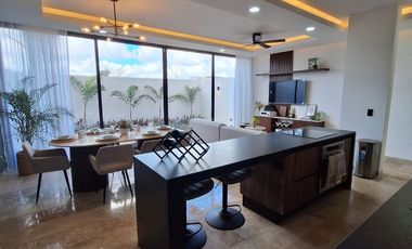 TOWNHOUSES CON PANELES SOLARES