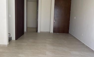 TOWNHOUSE EN TEMOZON NORTE