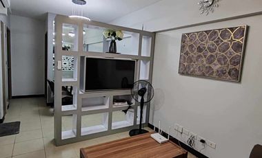 522- 2 Bedroom with Balcony  for Rent at Alea Budi Tower