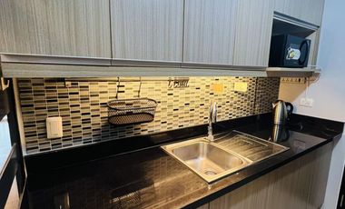 1BR Fully-Furnished Unit at One Maridien, BGC, Taguig City