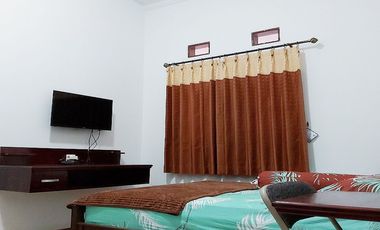 Kost Putri Dekat UNIGA Universitas Garut, Kantor PEMDA Garut, Alun-Alun Tarogong Garut
