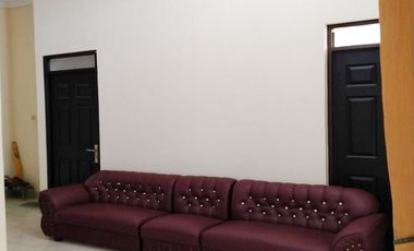 Kost Putra Dekat UNIGA Universitas Garut, Alun-Alun Tarogong Garut, Kantor PEMDA Garut