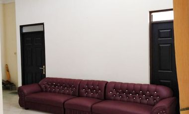 Kost Dekat UNIGA Universitas Garut, Kantor PEMDA Garut, Alun-Alun Tarogong Garut, RS Intan Husada