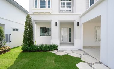 House Fully furnished with 4 bedrooms at Villaggio 3 Srinakarin - Bangna