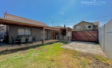 LOS ANDES - VENDE CASA ESQUINA 3D 2B 3E BARRIO ORIENTE II