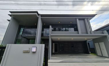 Sales!! Super VIP House with Swimming Pool in Rama 9  I Setthasiri Krungthep Kreetha 2