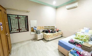 Dijual Villa Siap Huni Komplek Taman Anggrek Jalan T.Amir Hamzah Medan