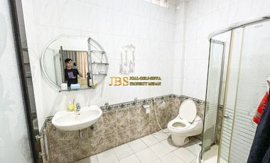 Dijual Villa Siap Huni Komplek Taman Anggrek Jalan T.Amir Hamzah Medan