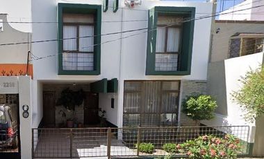 Excelente oportunidad para adquirir o invertir en tu casa a un excelente precio.