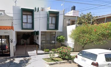 Excelente oportunidad para adquirir o invertir en tu casa a un excelente precio.