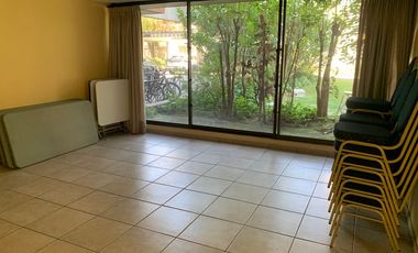 Depto de 3 dormitorios y 3 baños + servicios - Providencia