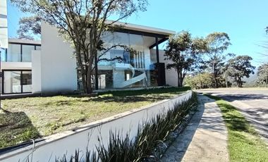VENTA CASA CONDADO DE SAYAVEDRA