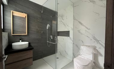 VENTA CASA CONDADO DE SAYAVEDRA