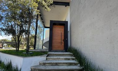 VENTA CASA CONDADO DE SAYAVEDRA