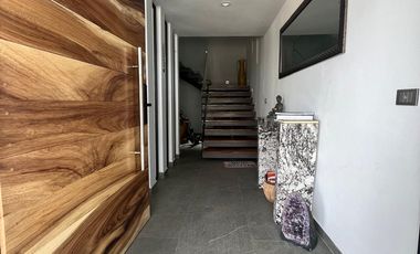 VENTA CASA ESTILO MINIMALISTA LAS VILAS BELLAVISTA