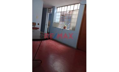 Venta De Hermosa Casa En Ate