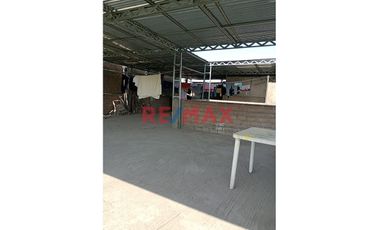 Venta De Hermosa Casa En Ate