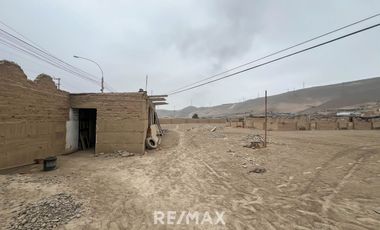 Terreno En Esquina - 3 Frentes - 5000M2 - Zona Industrial | A 25 Minutos Del Aeropuerto | Parque Porcino Ventanilla