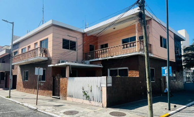 RENTO CASA EN EL CENTRO DE VERACRUZ FRENTE AL MUSEO NAVAL Y A UNA CUADRA DEL CAFÉ DE LA PARROQUIA