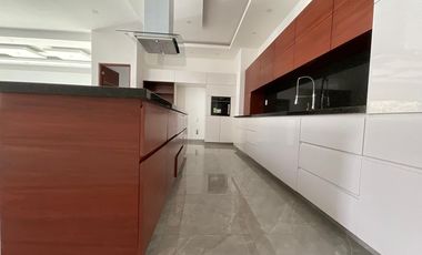 Venta Casa para Estrenar Condado de Sayavedra