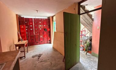 Casa De 3 Pisos En Av De Doble Via En San Pedro - Carabayllo