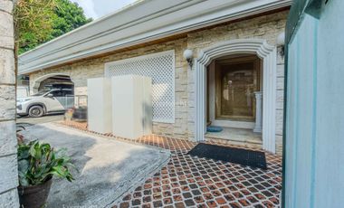 🔆 Repriced! 7BR House and Lot in Ayala Alabang Village