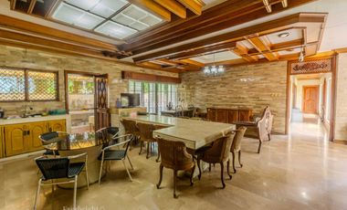 🔆 Repriced! 7BR House and Lot in Ayala Alabang Village