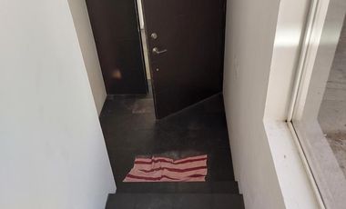 CASA EN RENTA ZONA DORADA METEPEC PRIVADA DOBLE FILTRO DE SEGURIDAD